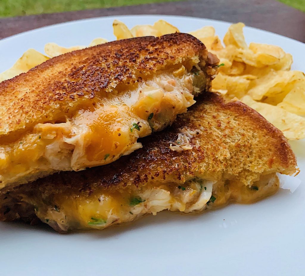 https://yelskitchen.com/wp-content/uploads/2020/10/grilled-cheese-2-1024x927.jpg